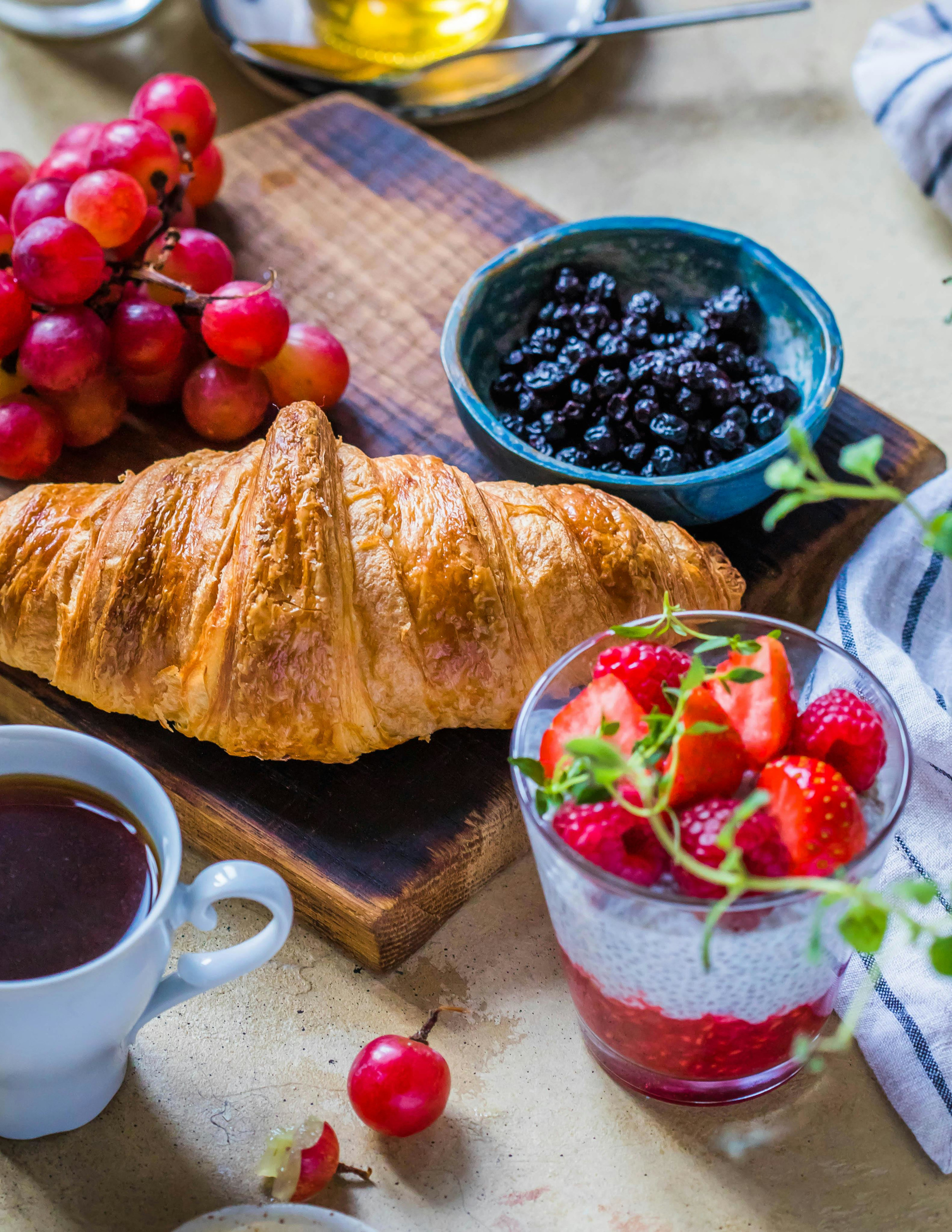 📅 Business Breakfast: Netzwerken bei Kaffee & Croissants ☕🥐